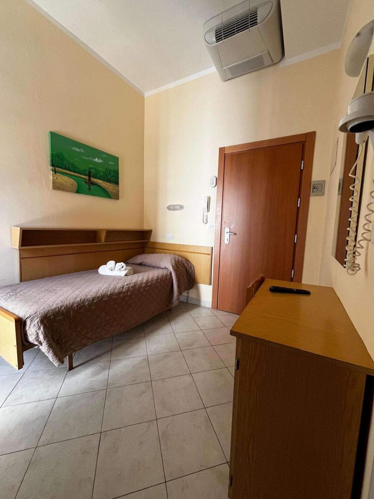 Hotel Giove Cesenatico Buitenkant foto