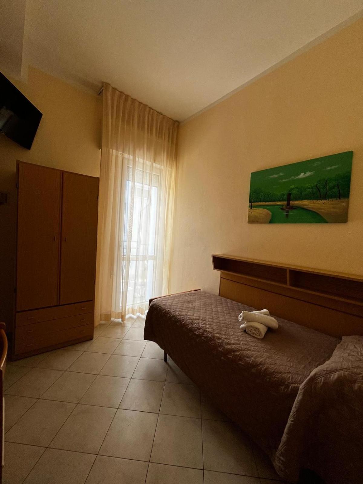 Hotel Giove Cesenatico Buitenkant foto