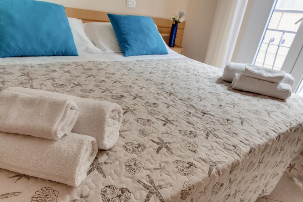 Hotel Giove Cesenatico Buitenkant foto
